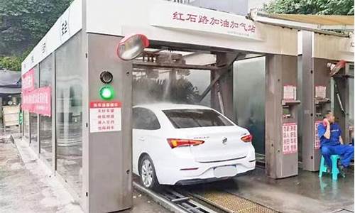 洗车加油价格多少_加油多少钱送洗车